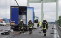 Schwerer LKW VU PKlemm A 4 Rich Olpe auf der Rodenkirchener Bruecke P111